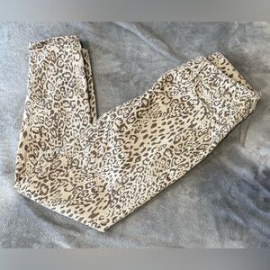 White House Black Market Leopard Print The skinny Crop Pants